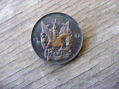 1942 WW 2 LIBERTY CAVALCADE OF USA BADGE