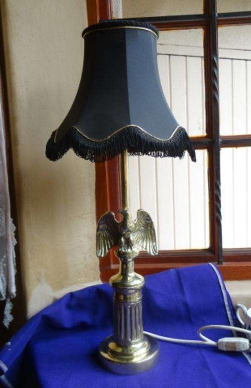 1950`s AMERICAN EAGLE EMPIRE SOLID BRASS LAMP, 5KG AND 600 MM HIGH