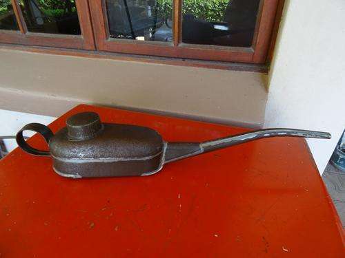 VINTAGE SAR/SAS LONG OIL CAN