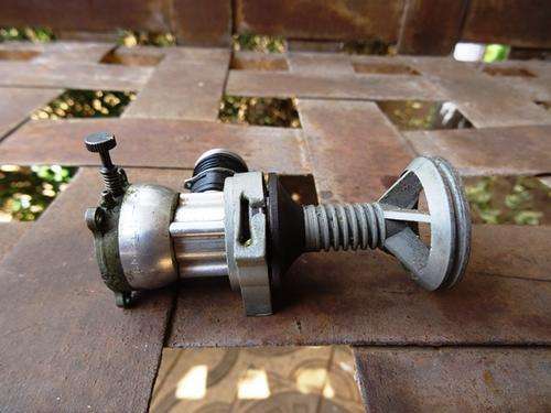 VINTAGE THIMBLE DRONE MOTOR USA