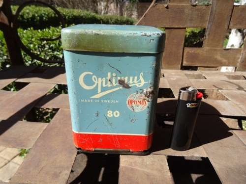 VINTAGE OPTIMUS 80 SWEDEN CAMPING STOVE IN A TIN