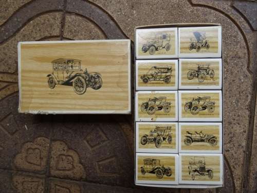 LOT OF  CAR COLLECTABLE MATCHBOXES