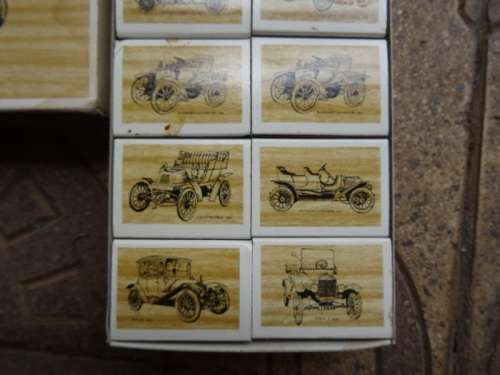 LOT OF  CAR COLLECTABLE MATCHBOXES
