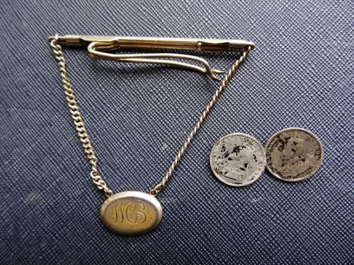 VINTAGE MARKED TIE PIN AND ONE CUFFLINK