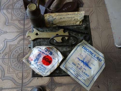 WW2 ORIGINAL PETROMAX 826 E MILITARY KEROSENE LANTERN IN BOX