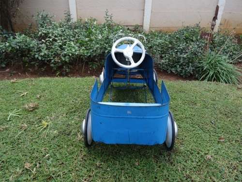 1950'S TRIANG CAPTAIN PEDAL CAR