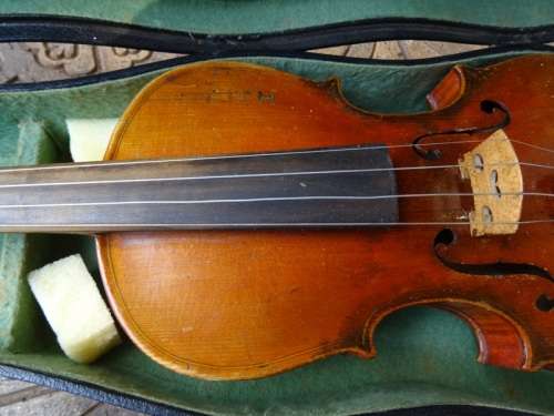 ANTIQUE J THIBOUVILLE-LAMY 4/4 VIOLIN