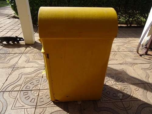 ANTIQUE CAST IRON POST BOX MADE IN ENGLAND