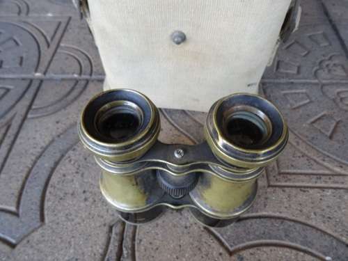 WW2 BINOCULAR CASE WITH BRASS BINOCULARS