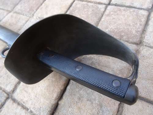 BOER WAR P1899 ENFIELD ARMOURY 13 TH HUSSARS CAVALRY TROOPER SABER/SWORD