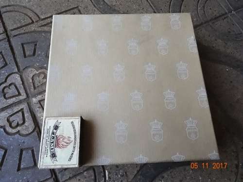 CERTIFIED MAKKUM HOLLAND WALL PLATE