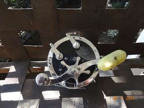 VINTAGE PENN 49 SUPER MARINER GREAT CONDITION