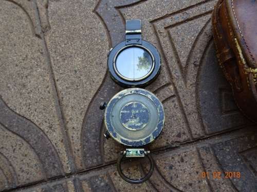 WW 2 COMPASS IN LEATHER CASE