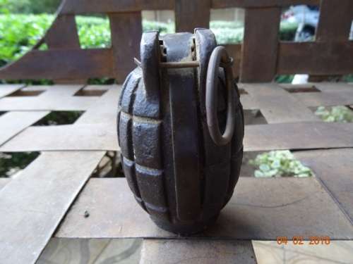 WW 2 NO 36 MILL'S BOMB 1944 DEACTIVATED