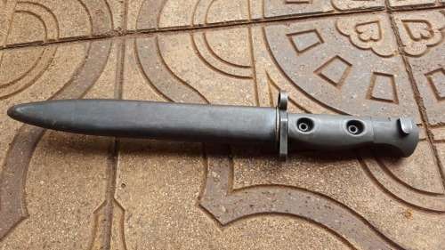 AUSTRALIAN SLR BAYONET FIGHTING KNIFE
