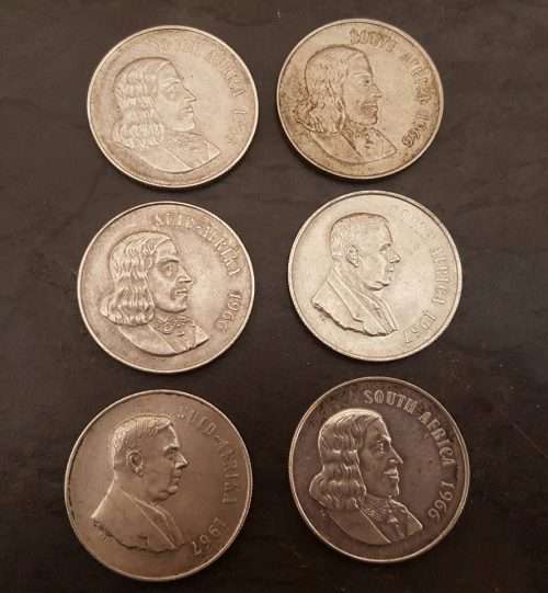6 X SOUTH AFRICAN R 1 COINS