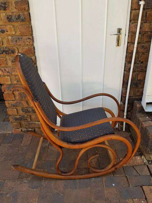 VERY OLD OAK BENTWOOD ROCKING CHAIR.
