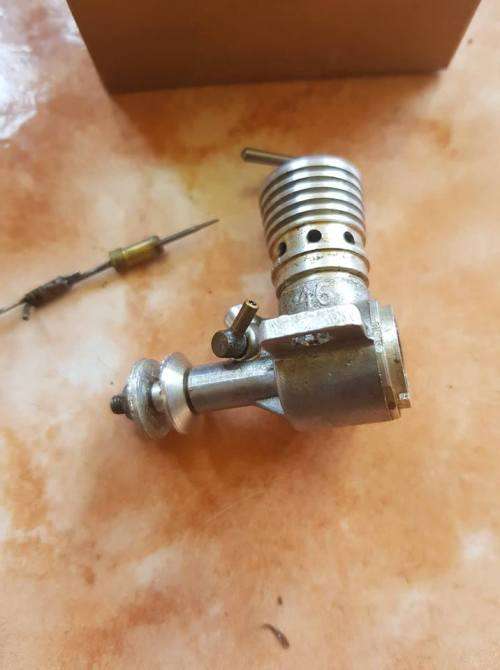 VINTAGE ED BABY DIESEL MODEL ENGINE.