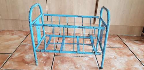 Vintage Toys VINTAGE DOLLS METAL COT was listed for 0.00 on 18 Nov at 21 01 by zars88 in Vereeniging ID 599289390