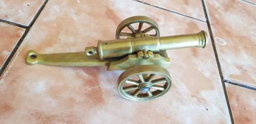 VINTAGE SOLID BRASS CANNON 250 MM LONG