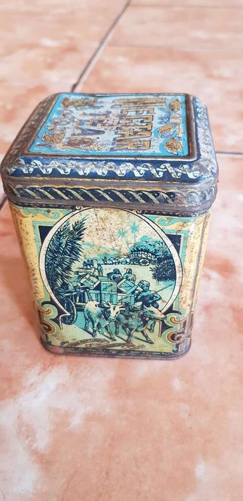 VINTAGE 1/2 LB NECTAR TEA TIN