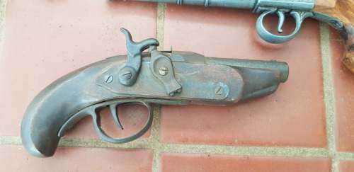 3  VINTAGE REPLICA PISTOLS