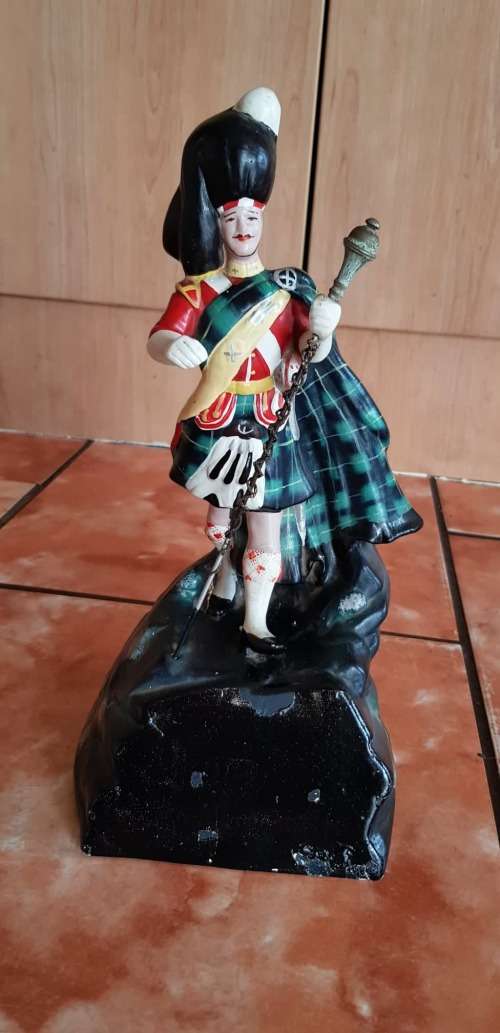 SCOTCH WHISKY FIGURE IN PORCELAIN NO 24, 300 MM HIGH