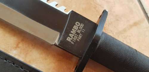 MINT RAMBO FIRST BLOOD KNIFE