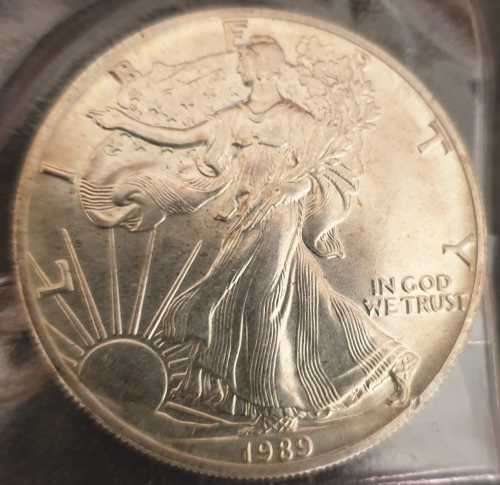 1989 US SILVER EAGLE DOLLAR UN .999