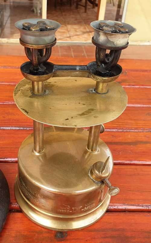 VERY RARE 1938 AB PRIMUS NO 741 WITH CAST IRON FURNACE STAND