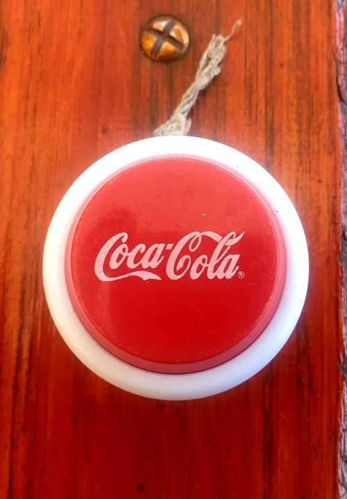 VINTAGE COCA COLA YOYO