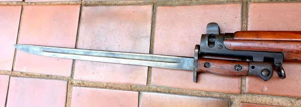 EXCELLENT 1917 WW1 SMLE 303 WITH WILKINSON BAYONET EX , RHODESIAN NON FUNCTIONAL DISPLAY