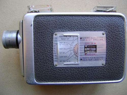 KODAK BROWNIE 8MM FIRST TYPE SINGLE LENS