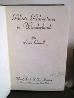 ALICE IN WONDERLAND    Lewis Carroll