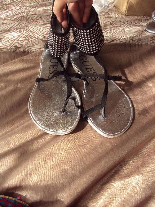 GUESS gladiator sandal (size 6)