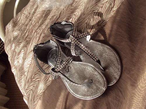 GUESS gladiator sandal (size 4)