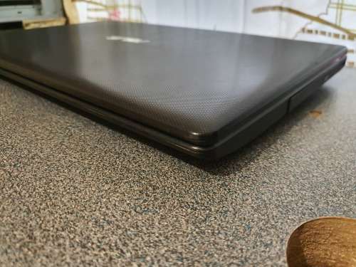 **Asus X551C -  15.6inch ,1000GB HDD ,4GB RAM ,Windows 10 Home Single Language x64