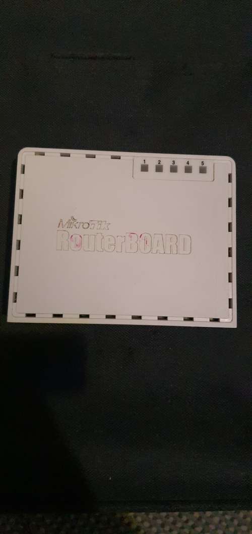 Mikrotik RouterBoard 750GL - 5 port Gigabit