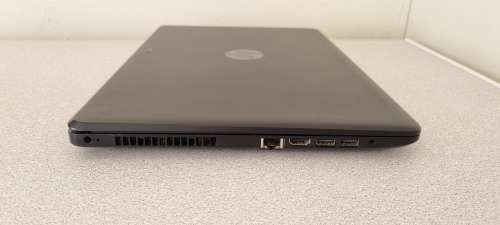 HP 15-BS015DX - Intel Core i5 7th Gen, 8Gb DDR4 Ram, 240Gb SSD, Windows 10 Home x64