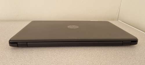 HP 15-BS015DX - Intel Core i5 7th Gen, 8Gb DDR4 Ram, 240Gb SSD, Windows 10 Home x64