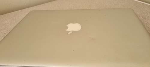 **Macbook Pro 2012 - Core i5, 10GB RAM, 1000GB HDD, Cycle count 2!!!!!!!**