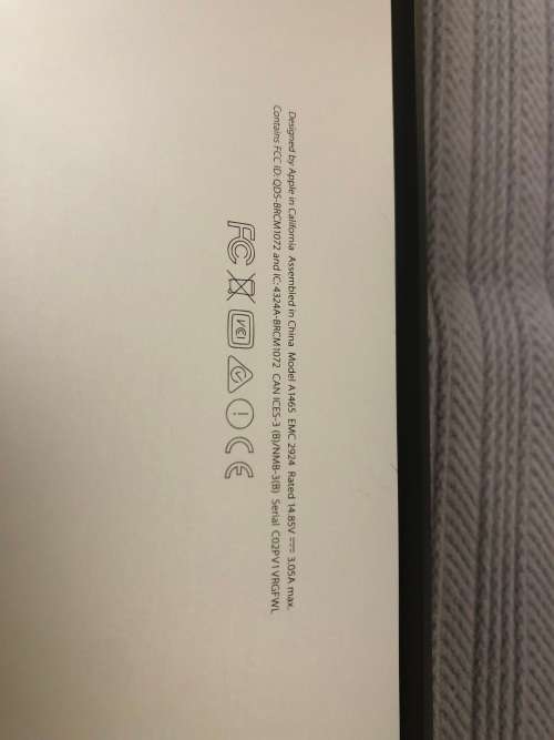 Macbook Air 11inch (Early 2015) - Intel Core i5, 256GB SSD, 8GB RAM, macOS