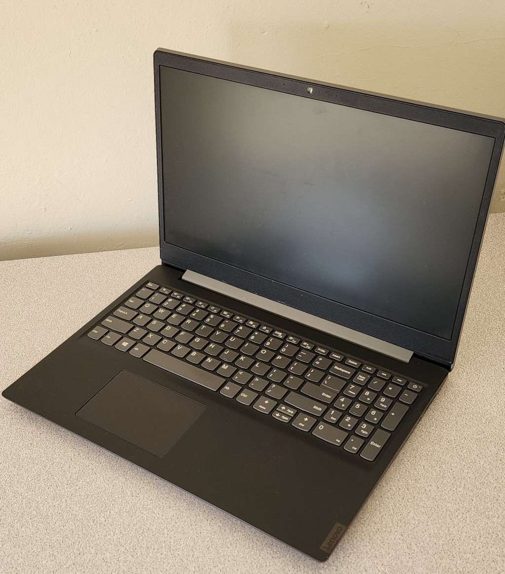 LENOVO IDEAPAD S145 - INTEL CPU| 8GB RAM| 256GB SSD| EXCELLENT BATTERY LIFE