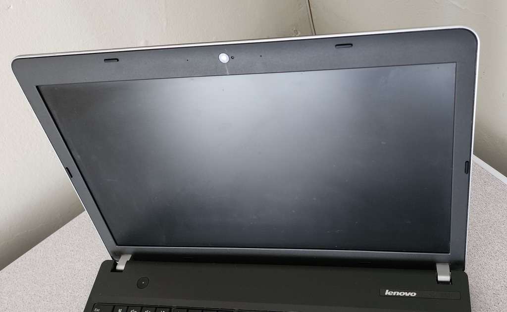 LENOVO THINKPAD E531 - I5 3320M | 8GB DDR3L RAM | 500GB HDD | WIN10 PRO x64