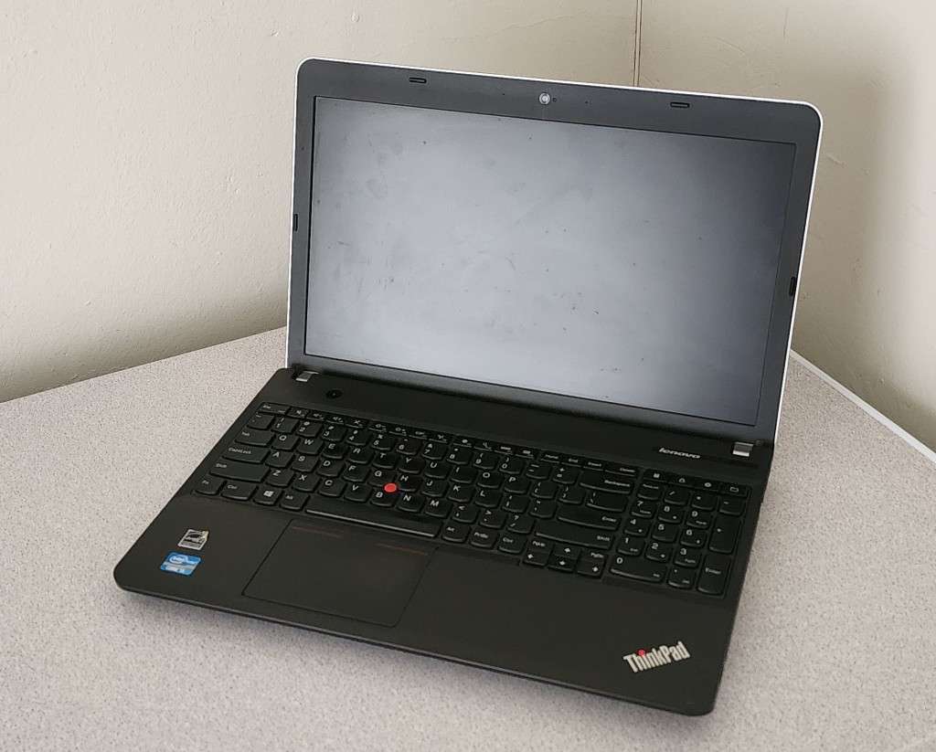 LENOVO THINKPAD E531 - I5 3320M | 8GB DDR3L RAM | 500GB HDD | WIN10 PRO x64