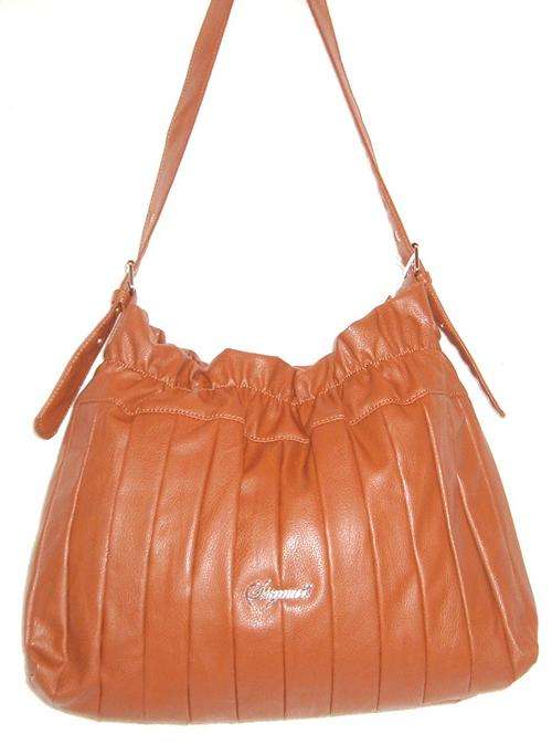 SPECIAL ! - STOCK CLEARANCE - Handbag - "DIFFERENT"  MESSENGER STYLING