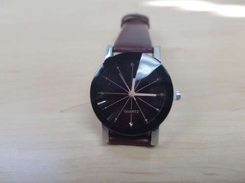 Womens Watch - Quartz Dial Clock Leather Wrist Watch - Stylish & Elegant - 30mm Dial