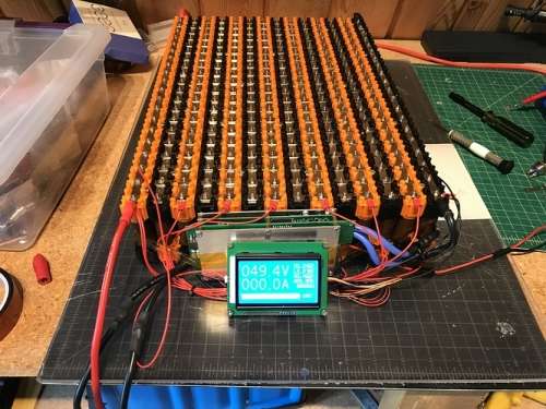 NEW! Vruzend V2.1 DIY Solderless 18650 Battery Holder No Spot Weld Colour Coded SA Stock