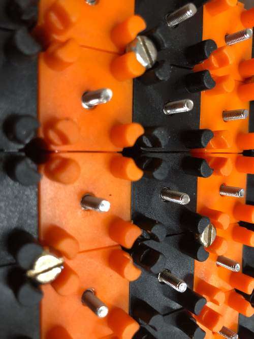 NEW! Vruzend V2.1 DIY Solderless 18650 Battery Holder No Spot Weld Colour Coded SA Stock