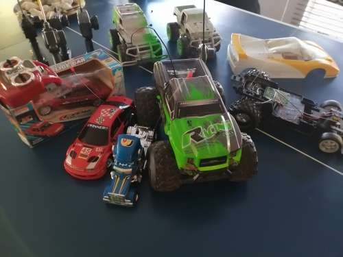 Radio Control Cars. Spares repaires. Some working.
